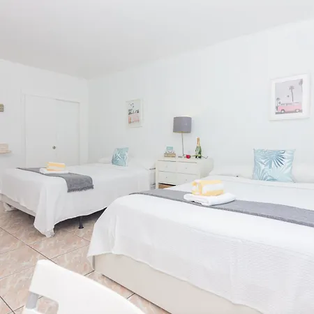 Girasole Rentals Suites Miami Beach Esterno foto