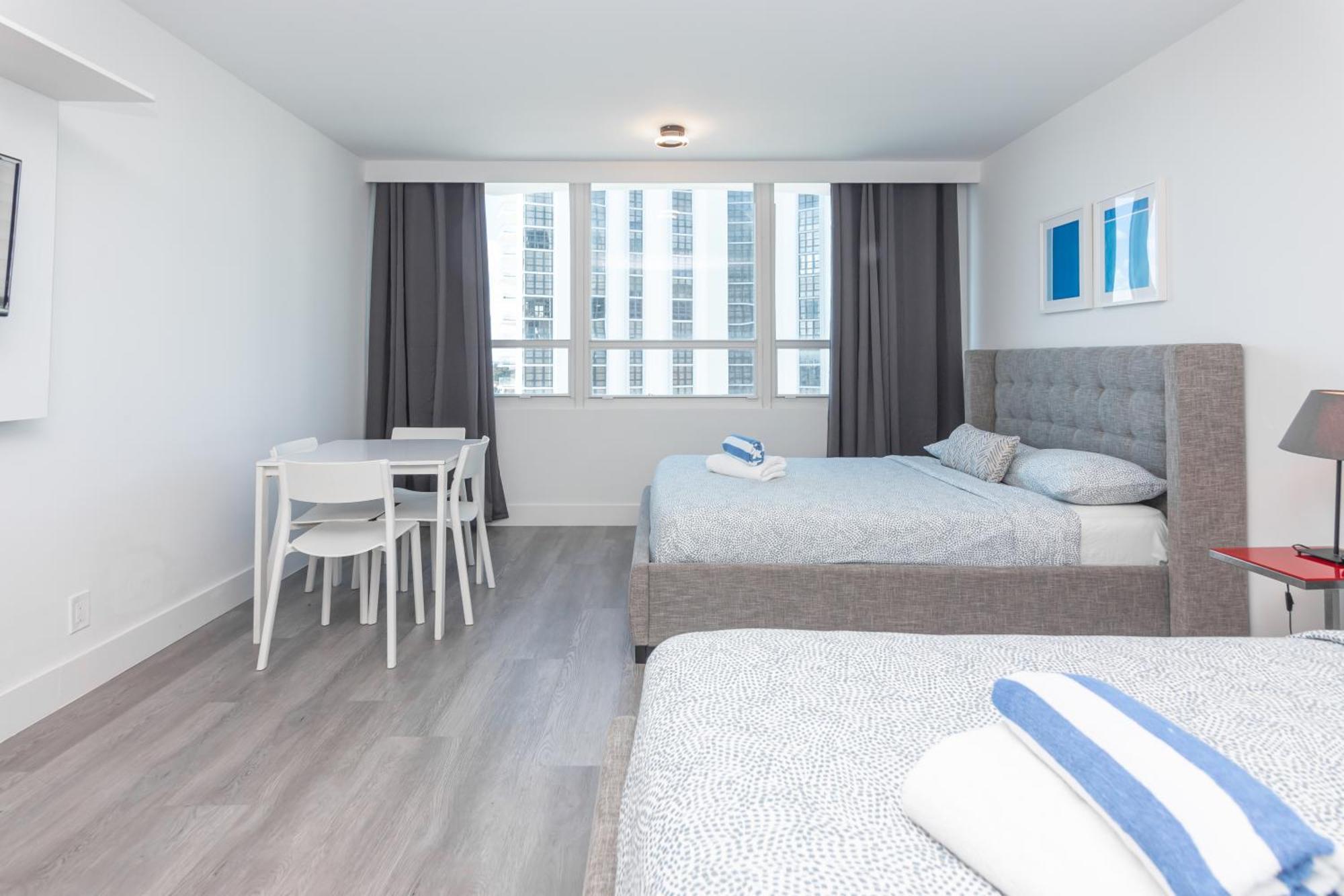Girasole Design Suites. Appart hôtel